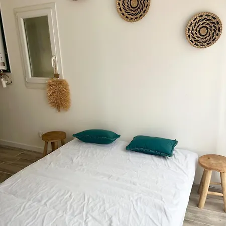 5 Mn De La En Rdc De Maison Apartment